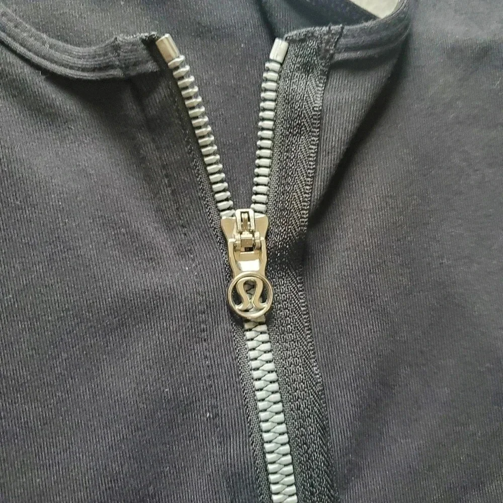 Lululemon woman's athletic tank